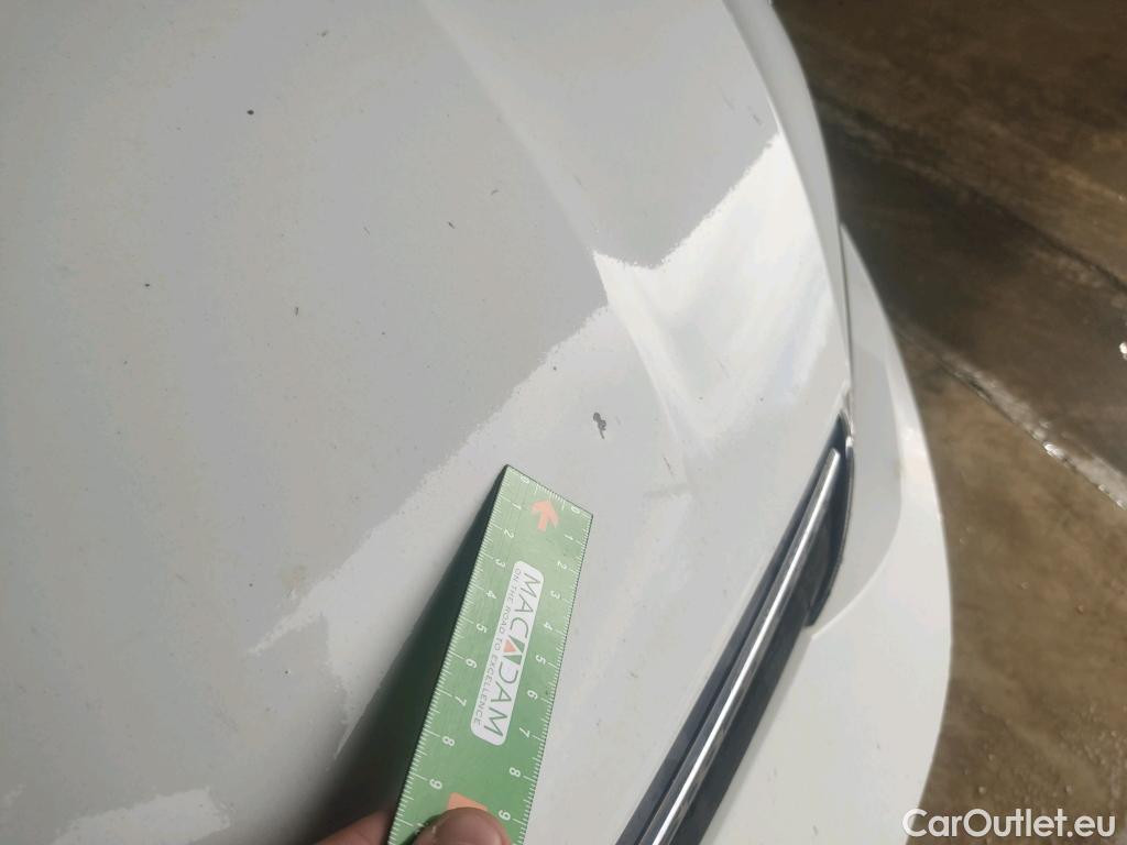  Volkswagen  Golf  VOLKSWAGEN / 2020 / 5P / familiar 2.0 TDI 85kW (115CV) Variant #28