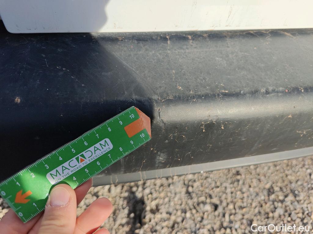  Citroen  Berlingo CITROEN  / 2018 / 4P / combi Talla M BlueHDi 100 S&S LIVE PACK (ind) #37