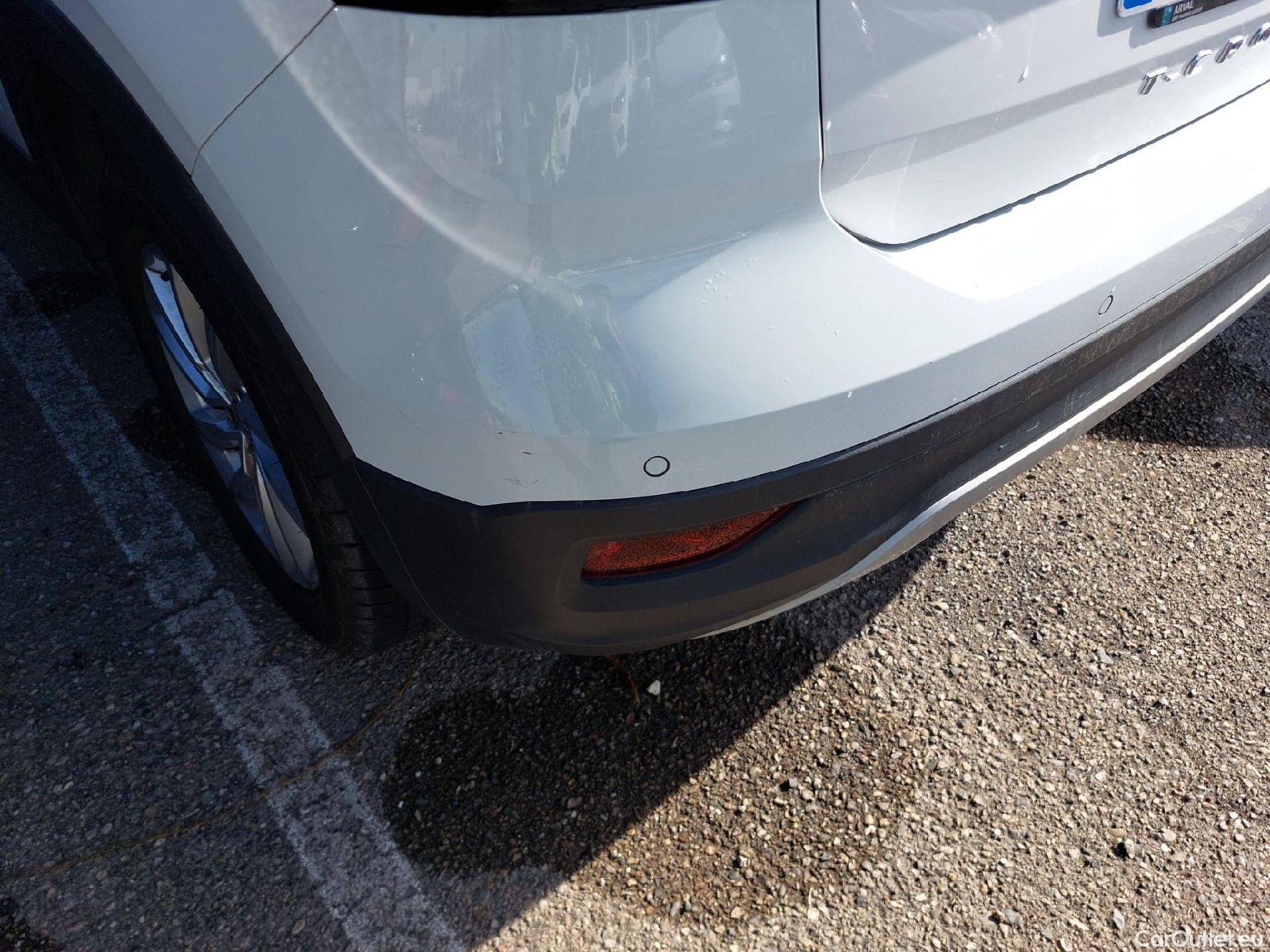  Volkswagen  T-CROSS VOLKSWAGEN  / 2018 / 5P / todoterreno Advance 1.0 TSI 85kW (115CV) DSG (AC) #10