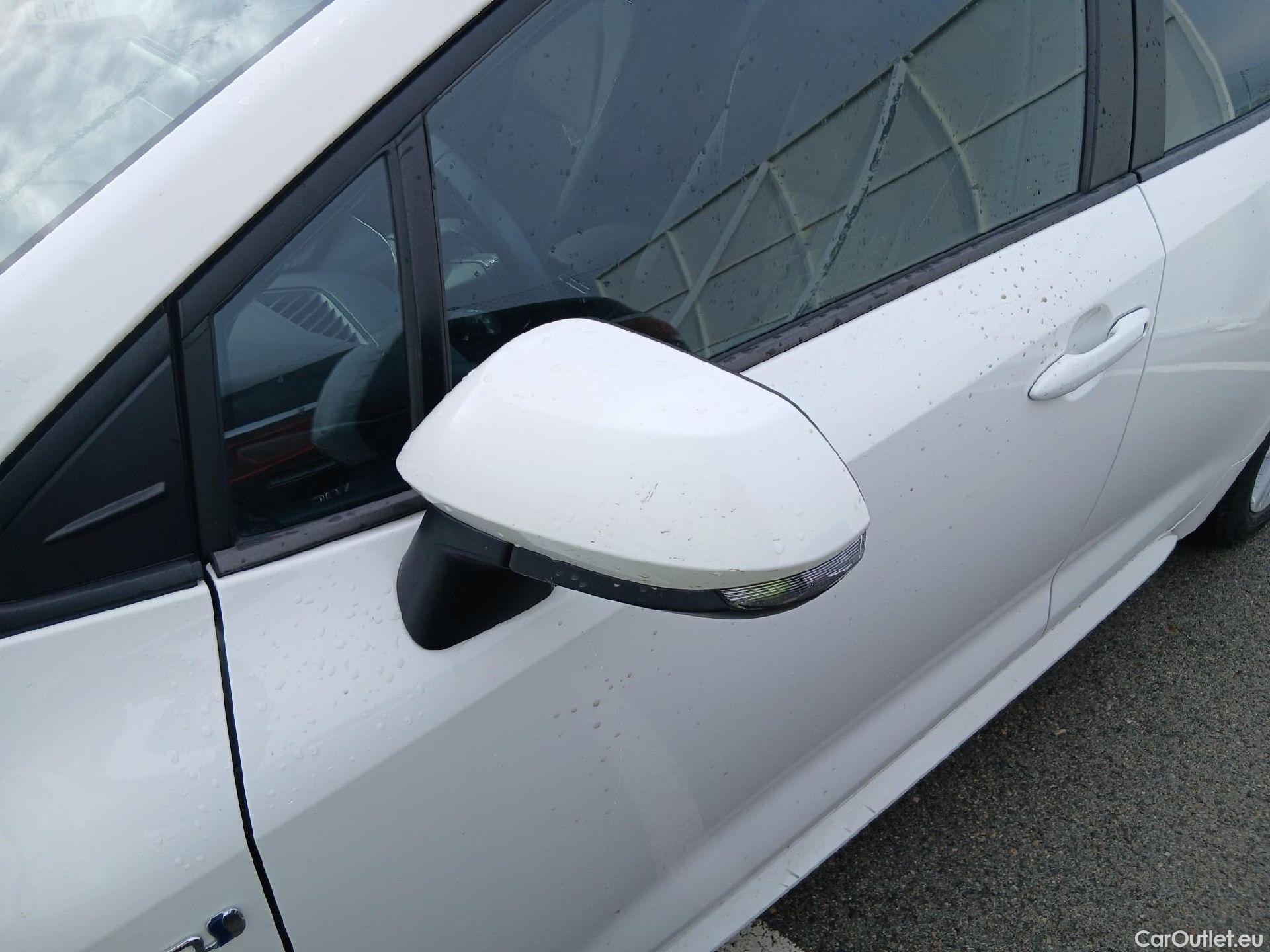  Toyota  Corolla TOYOTA  1.8 125H ACTIVE TECH E-CVT #14