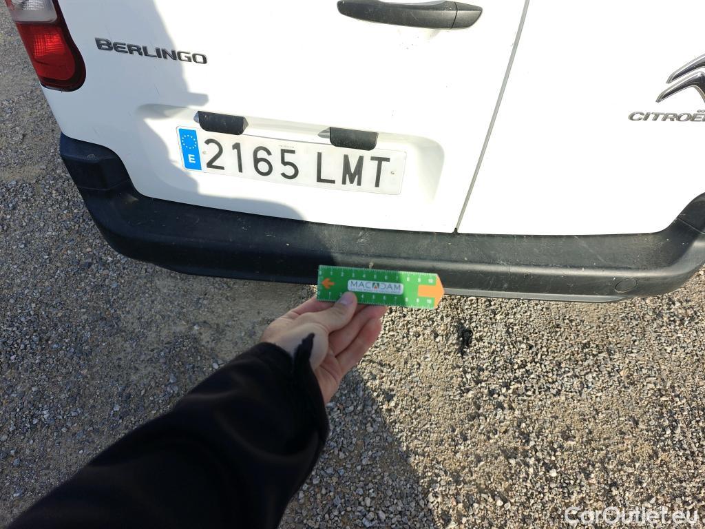  Citroen  Berlingo CITROEN  / 2018 / 4P / combi Talla M BlueHDi 100 S&S LIVE PACK (ind) #35