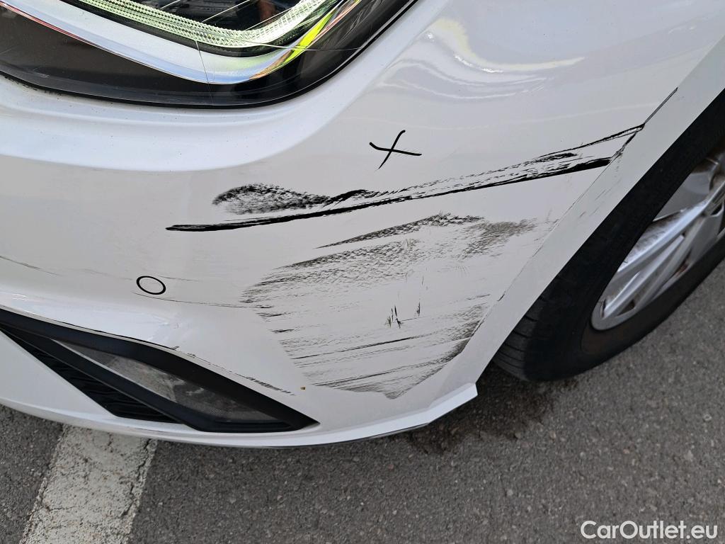  Seat  Ibiza SEAT  / 2017 / 5P / berlina con portón 1.0 TSI 81kW (110CV) Style Plus (AC) #10