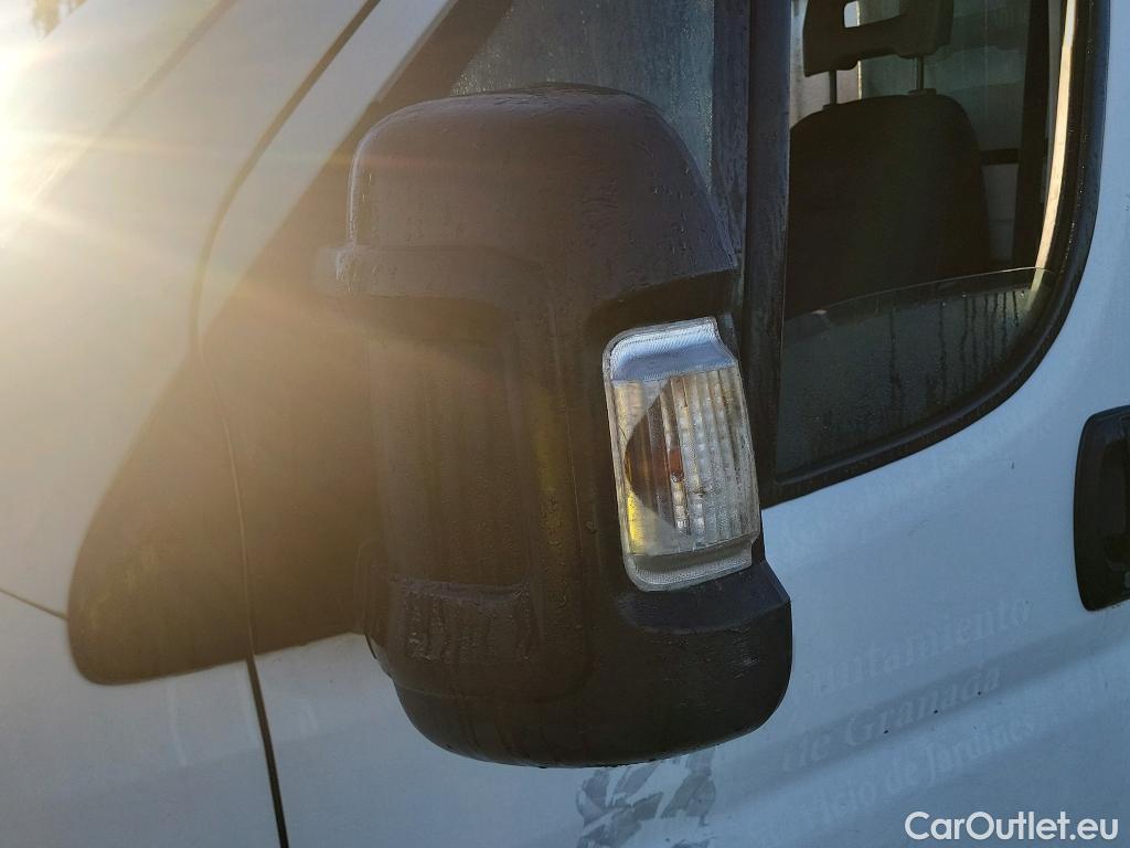  Citroen  Jumper CITROEN  / 2014 / 2P / chasis cabina BlueHDi 96KW (130CV) C.Cab. 35 Heavy L2S #29