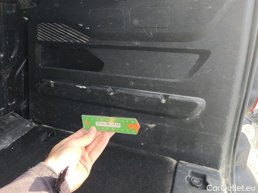  Citroen  Berlingo CITROEN  / 2018 / 4P / combi Talla M BlueHDi 100 S&S LIVE PACK (ind) #3