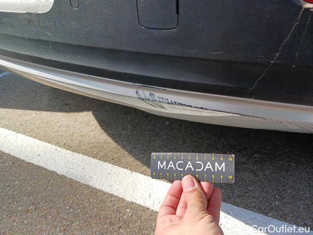  Volvo  XC 40 VOLVO XC40 / 2017 / 5P / todoterreno 1.5 T5 Twin Business Plus Auto #48