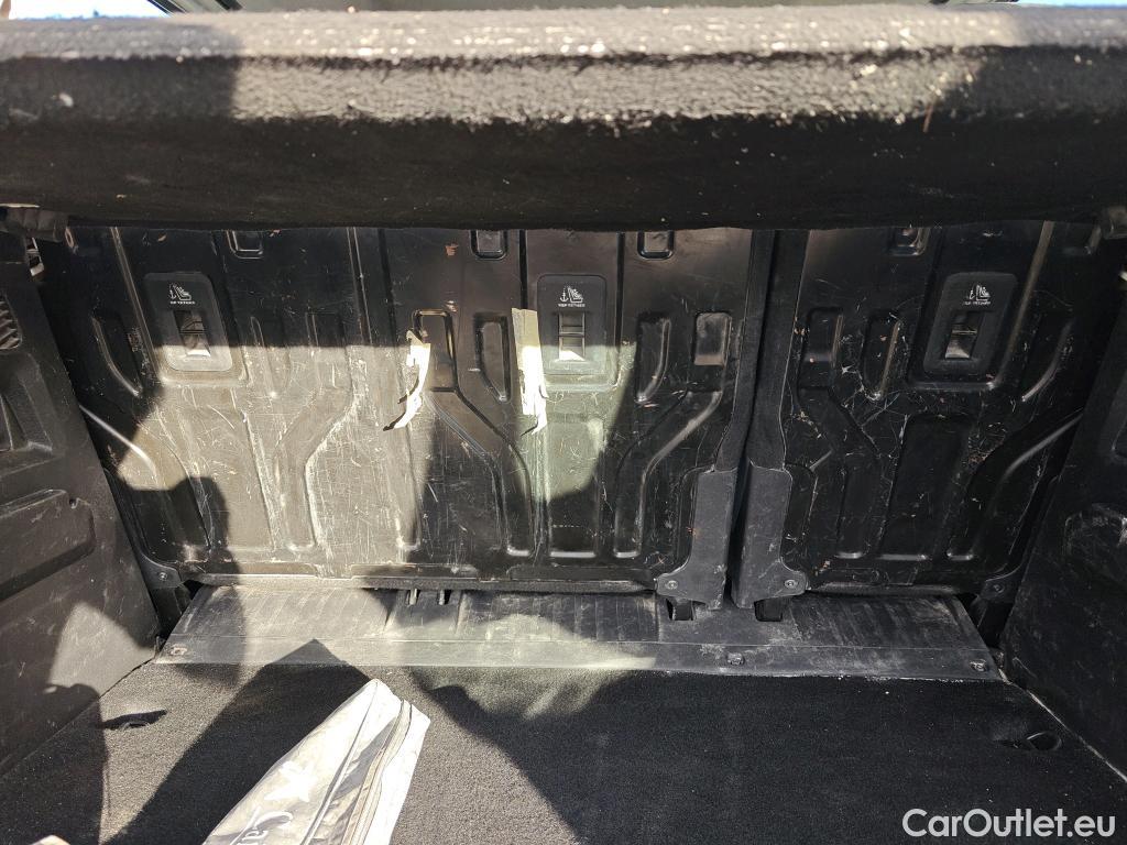  Citroen  Berlingo CITROEN  / 2018 / 4P / combi Talla M BlueHDi 100 S&S LIVE PACK (ind) #25