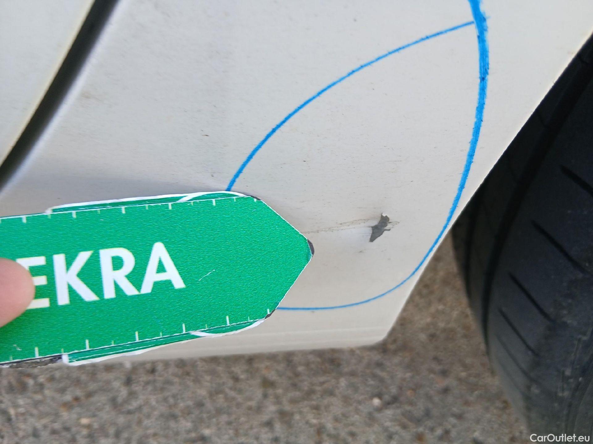  Seat  Ibiza SEAT  / 2017 / 5P / berlina con portón 1.0 MPI 59kW (80CV) Reference Plus(SP) #22