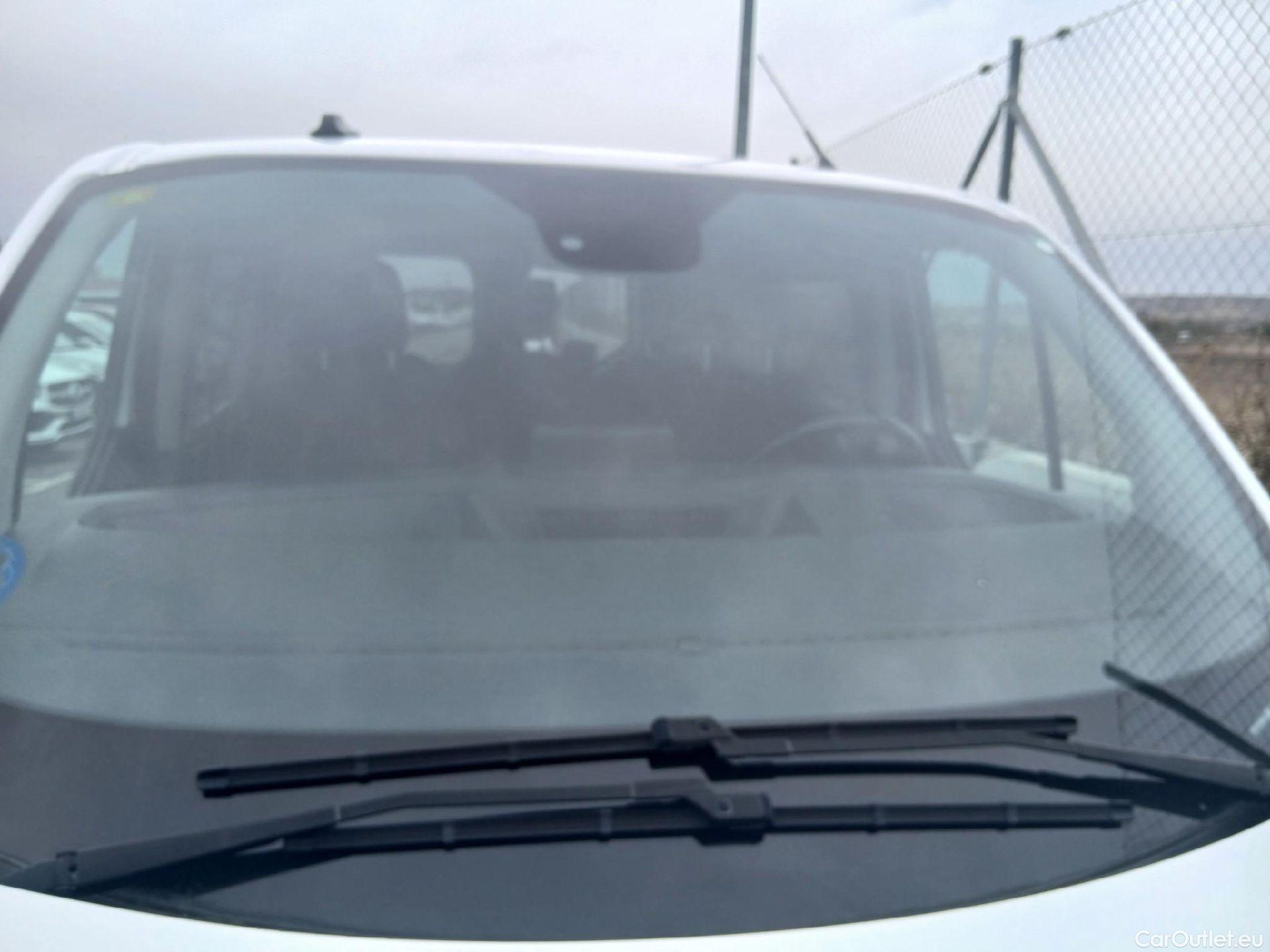  Ford  Transit FORD  Custom / 2012 / 4P / combi Mixto 2.0 TDCI 96kW 320 L1 Trend MHEV #25