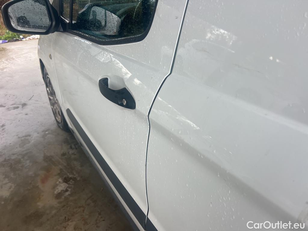  Ford  Transit FORD  Courier/2014/4P/furgón der.turis Van 1.5 TDCi 56kW Trend #15