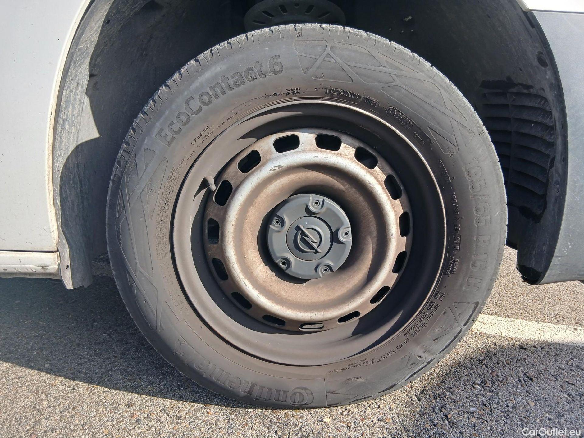  Opel  Combo OPEL  / 2018 / 3P / furgón derivado de turismo 1.5 TD S/S 75kW (100CV) Express L H1 650 (CX) #52