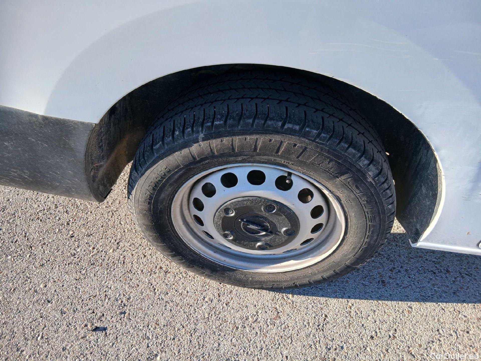  Opel  Vivaro OPEL  / 2019 / 4P / furgón 2.0 D 88kW (120CV) L Inc Express M.P. DC #11