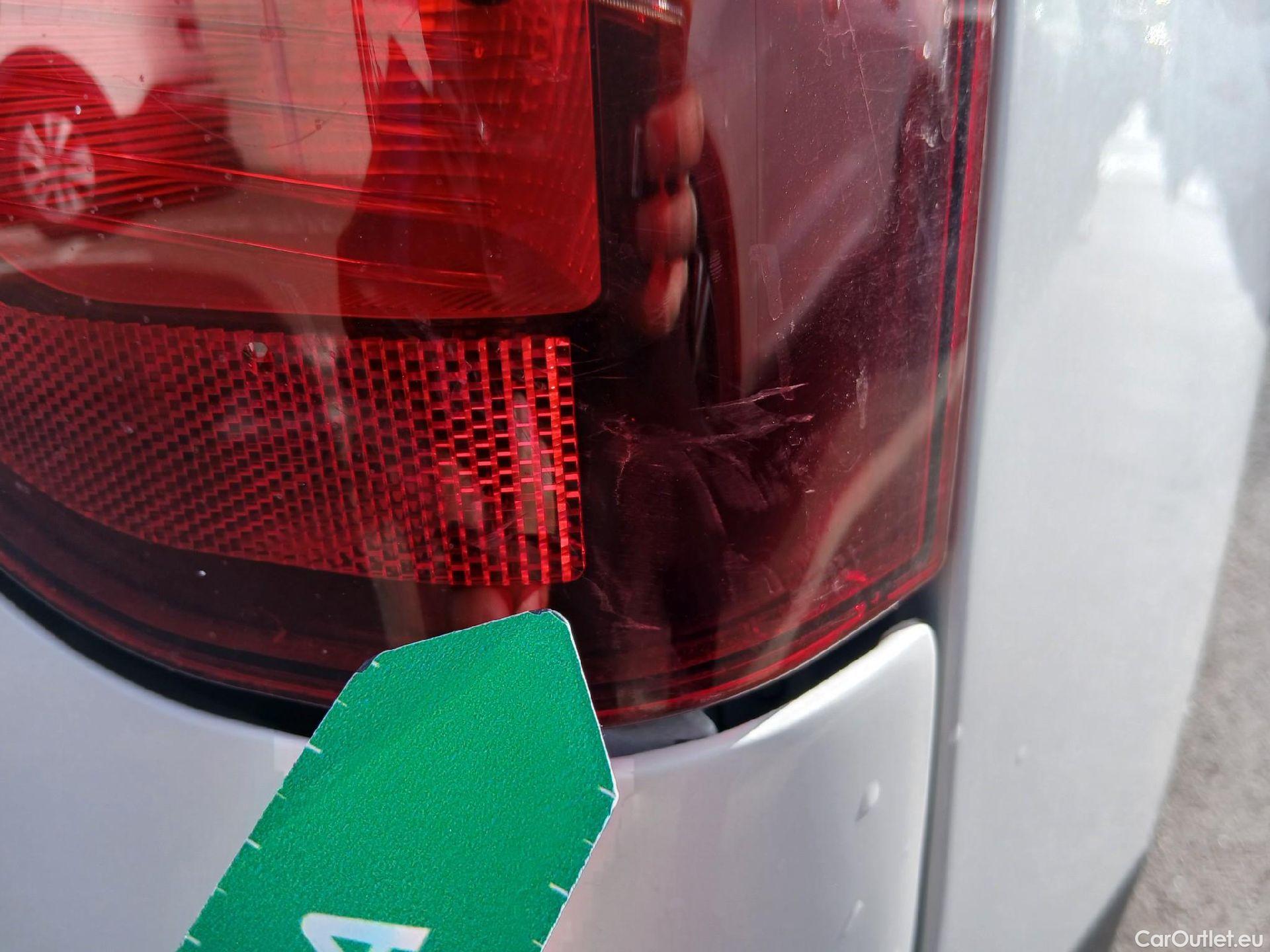  Opel  Combo OPEL  / 2018 / 3P / furgón derivado de turismo 1.5 TD S/S 75kW (100CV) Express L H1 650 (CX) #37