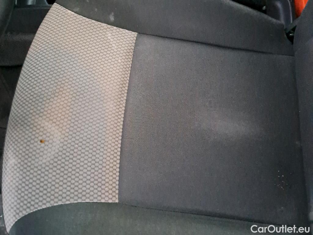  Renault  Kangoo RENAULT  Furgón/2013/3P/furgón derivado de turismo Profesional Blue dCi 70kW (95CV) #44