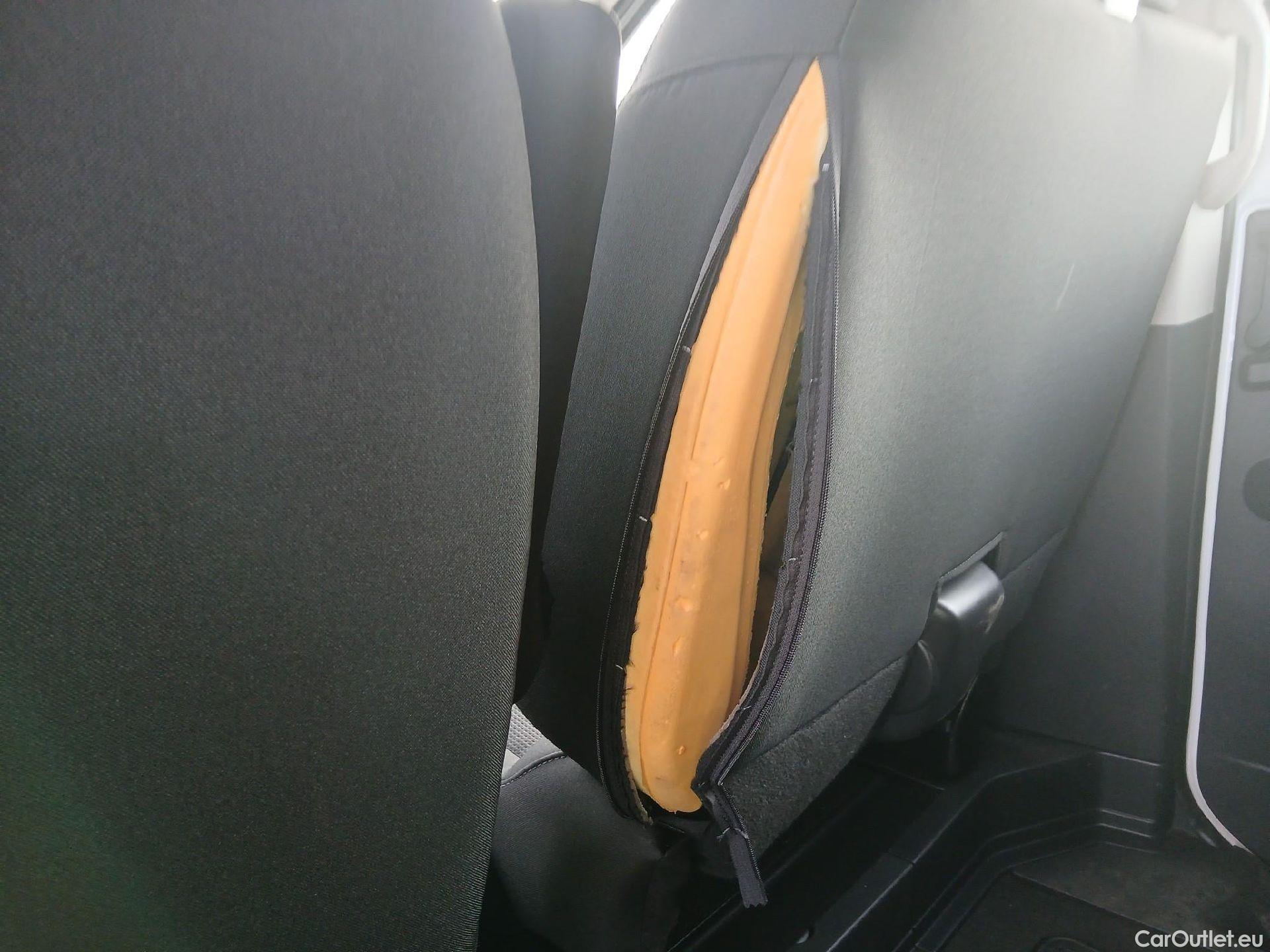  Renault  Trafic RENAULT  / 2019 / 4P / furgón Doble Cabina 27 L1 Energy BluedCi 88 kW #3