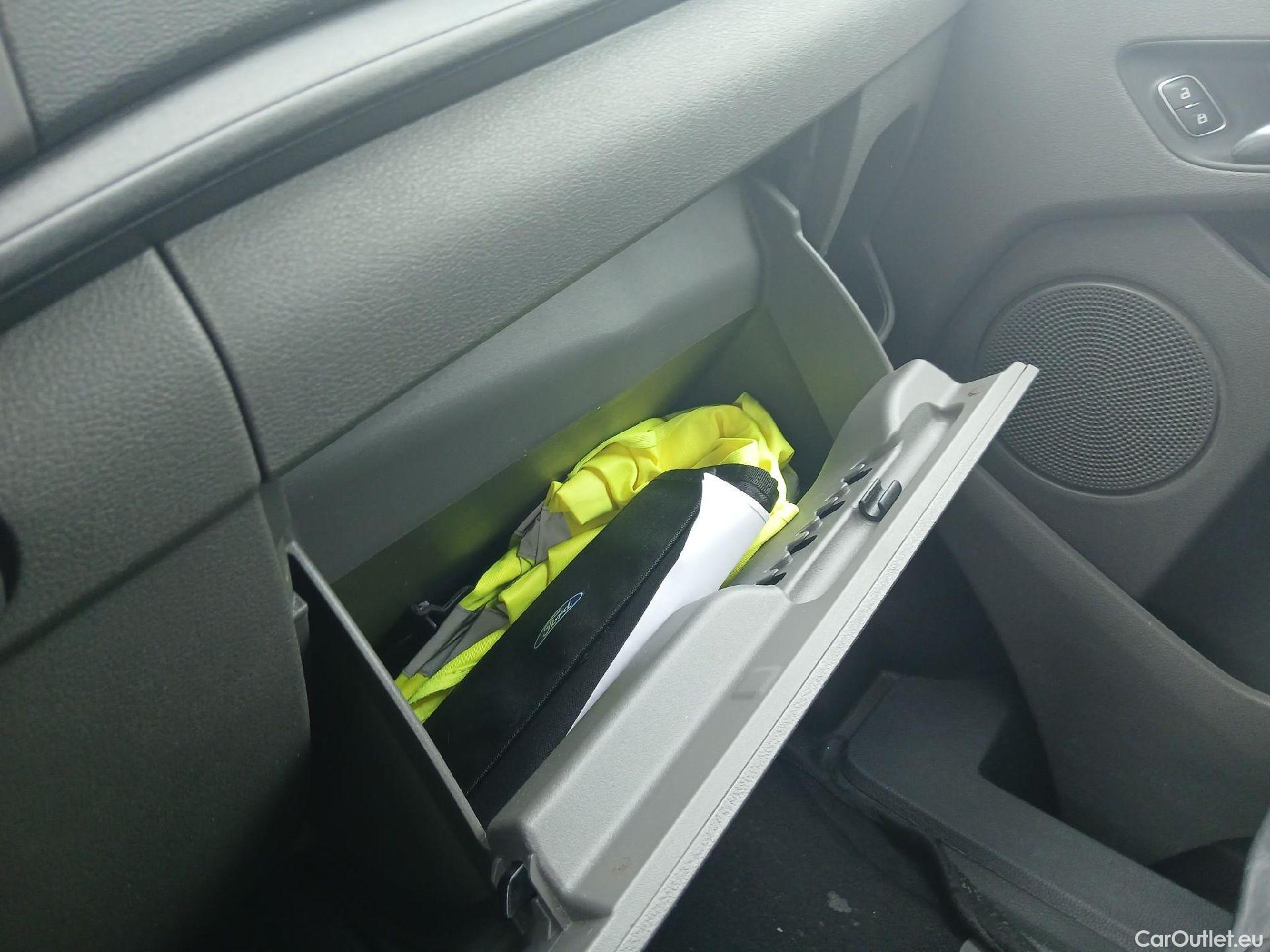  Ford  Transit FORD  Custom / 2012 / 4P / combi Mixto 2.0 TDCI 96kW 320 L1 Trend MHEV #1