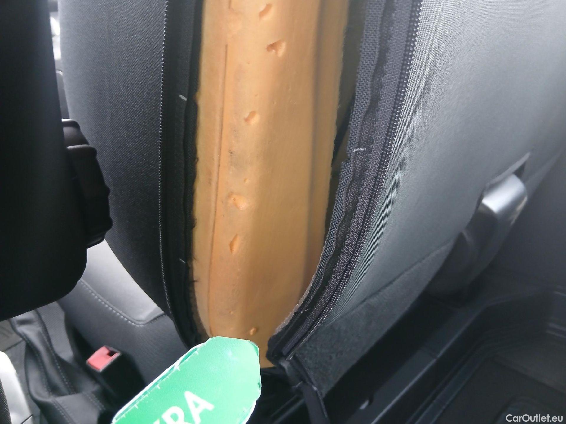  Renault  Trafic RENAULT  / 2019 / 4P / furgón Doble Cabina 27 L1 Energy BluedCi 88 kW #2