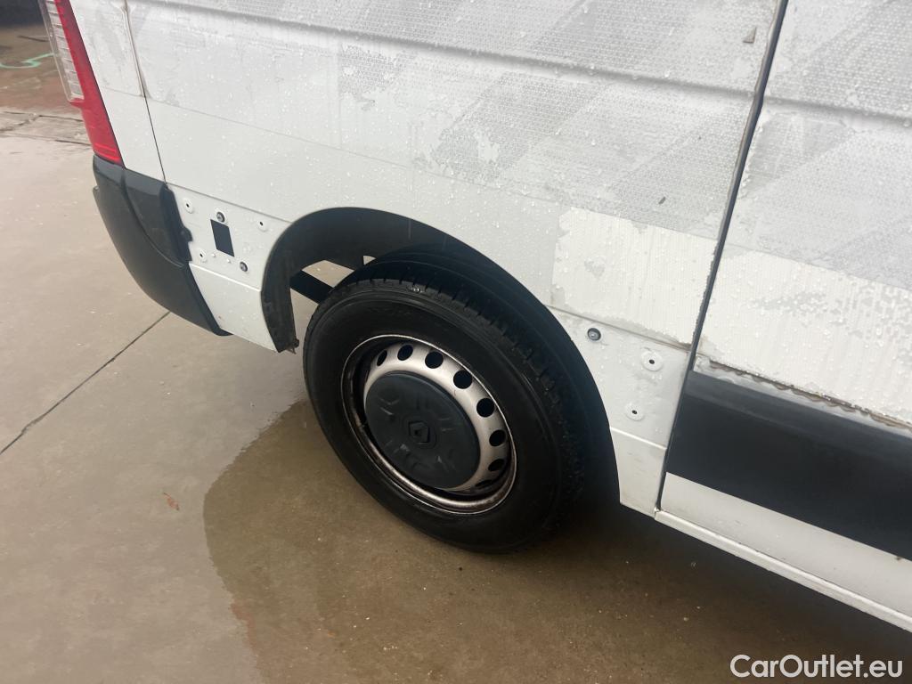  Renault  Master RENAULT  / 2019 / 4P / furgón Furgón T L1H1 2800 B dCi 81kW (110V) #15