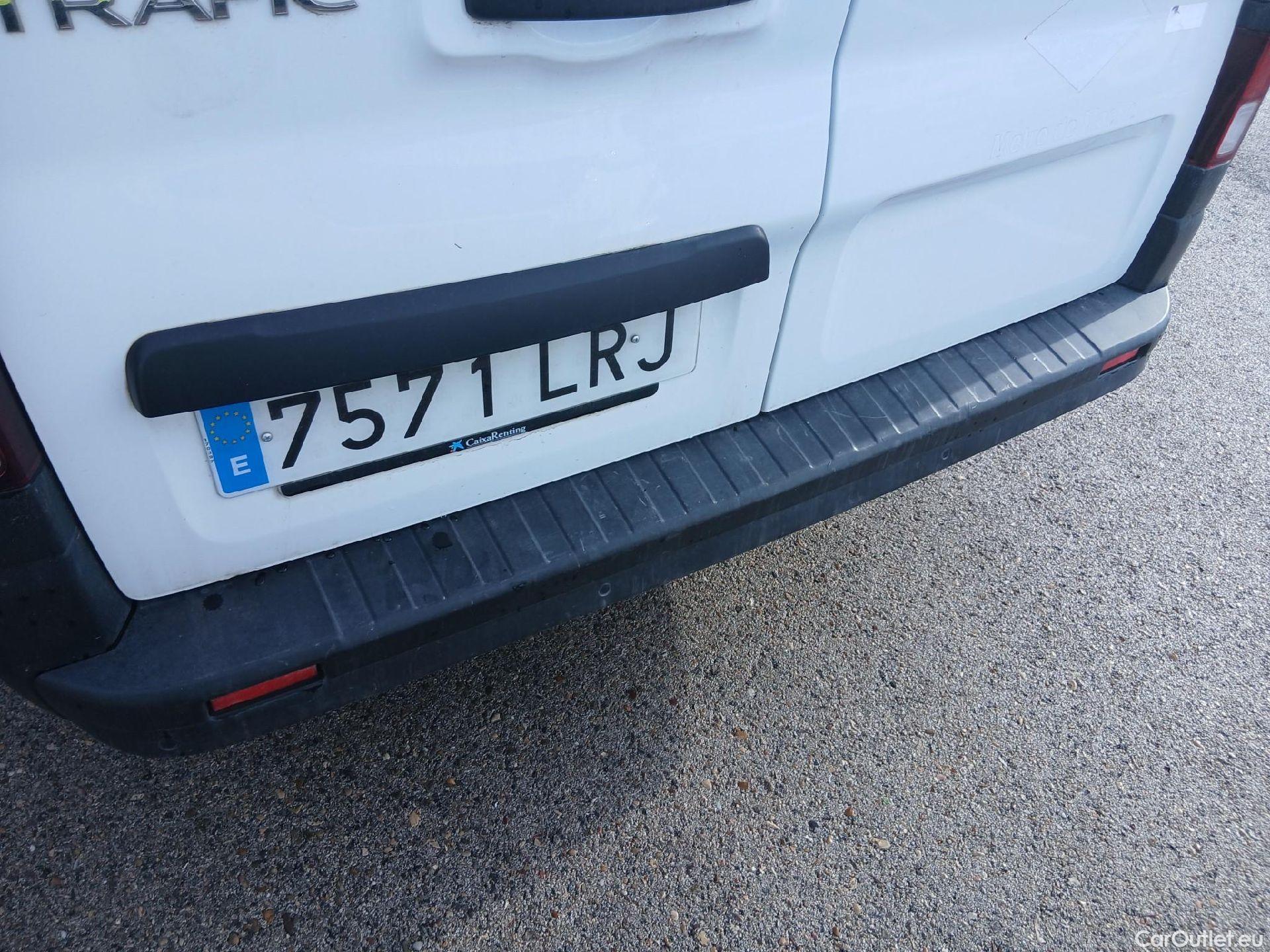  Renault  Trafic RENAULT  / 2019 / 4P / furgón Doble Cabina 27 L1 Energy BluedCi 88 kW #16