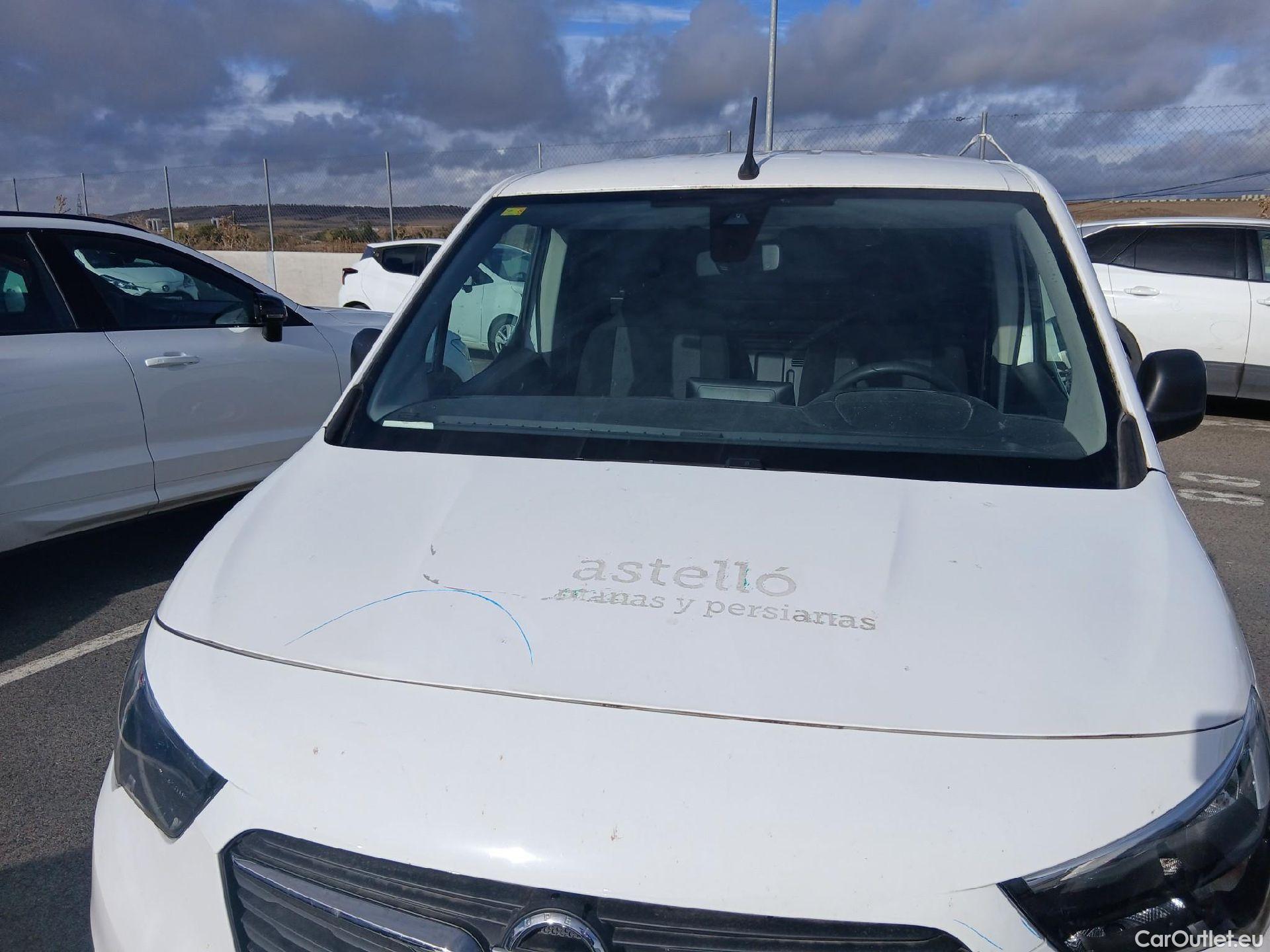  Opel  Combo OPEL  / 2018 / 3P / furgón derivado de turismo 1.5 TD S/S 75kW (100CV) Express L H1 650 (CX) #2