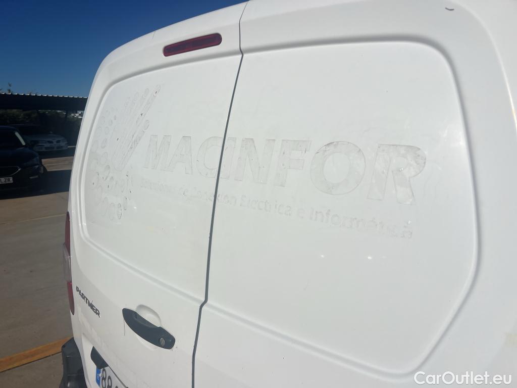  Peugeot  Partner  Pro L1 1.5 HDi 75CV MT5 E6dT #10