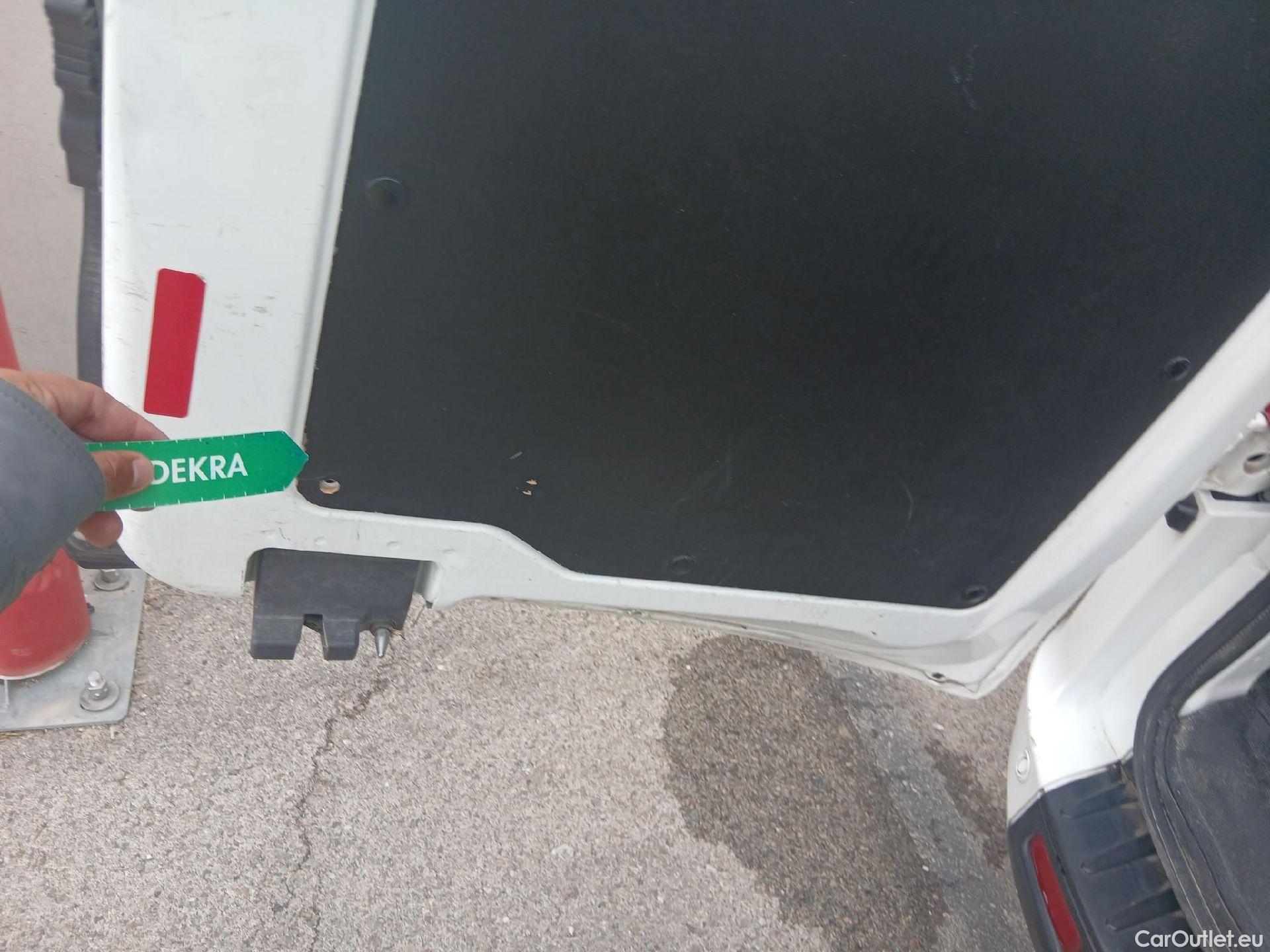  Ford  Transit FORD  Custom / 2012 / 4P / combi Mixto 2.0 TDCI 96kW 320 L1 Trend MHEV #6