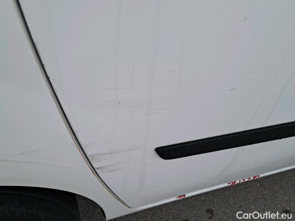  Renault  Kangoo RENAULT  Furgón/2013/3P/furgón derivado de turismo Profesional Blue dCi 70kW (95CV) #17