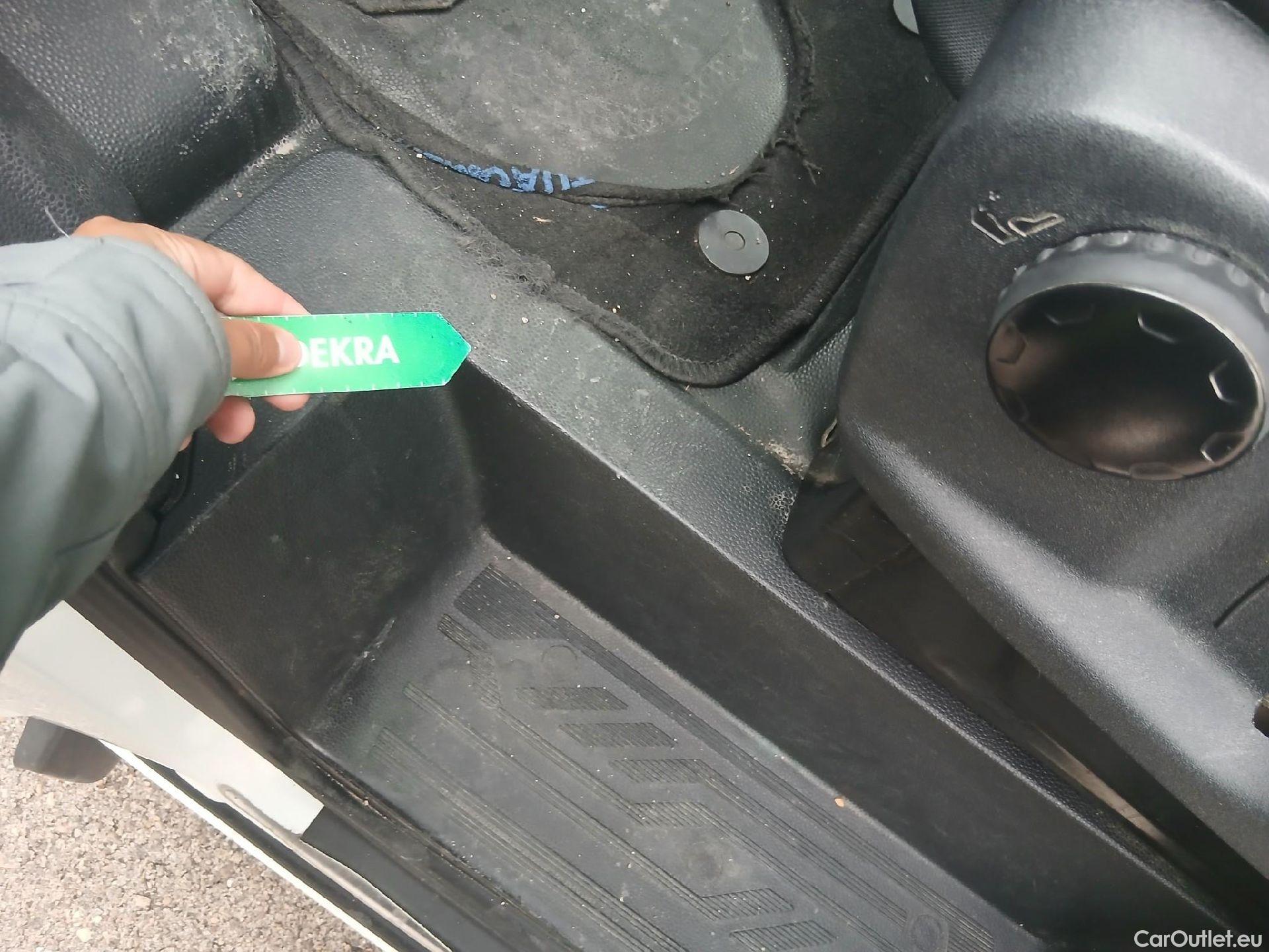  Ford  Transit FORD  Custom / 2012 / 4P / combi Mixto 2.0 TDCI 96kW 320 L1 Trend MHEV #11