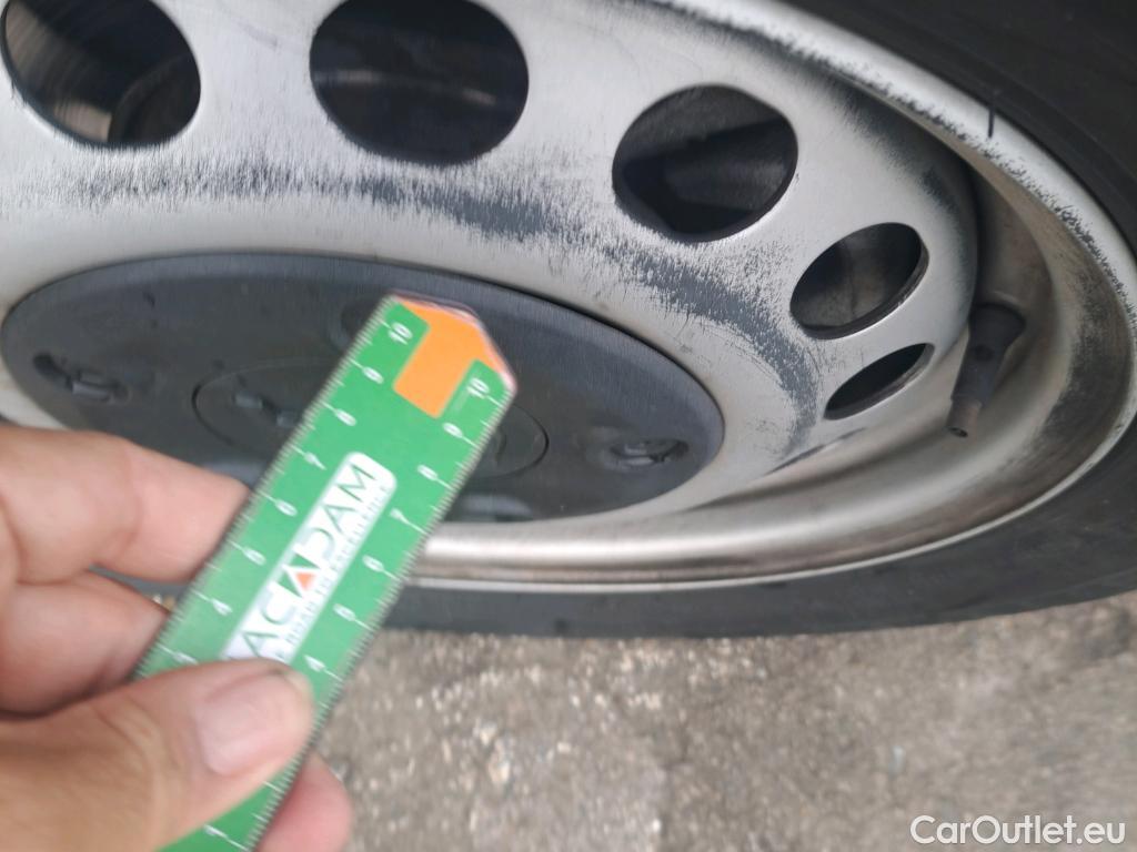  Peugeot  Expert  Furgón Pro Standard 1.5 HDi 100CV MT6 E6dT #27