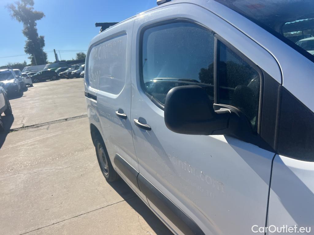  Peugeot  Partner  Pro L1 1.5 HDi 75CV MT5 E6dT #9