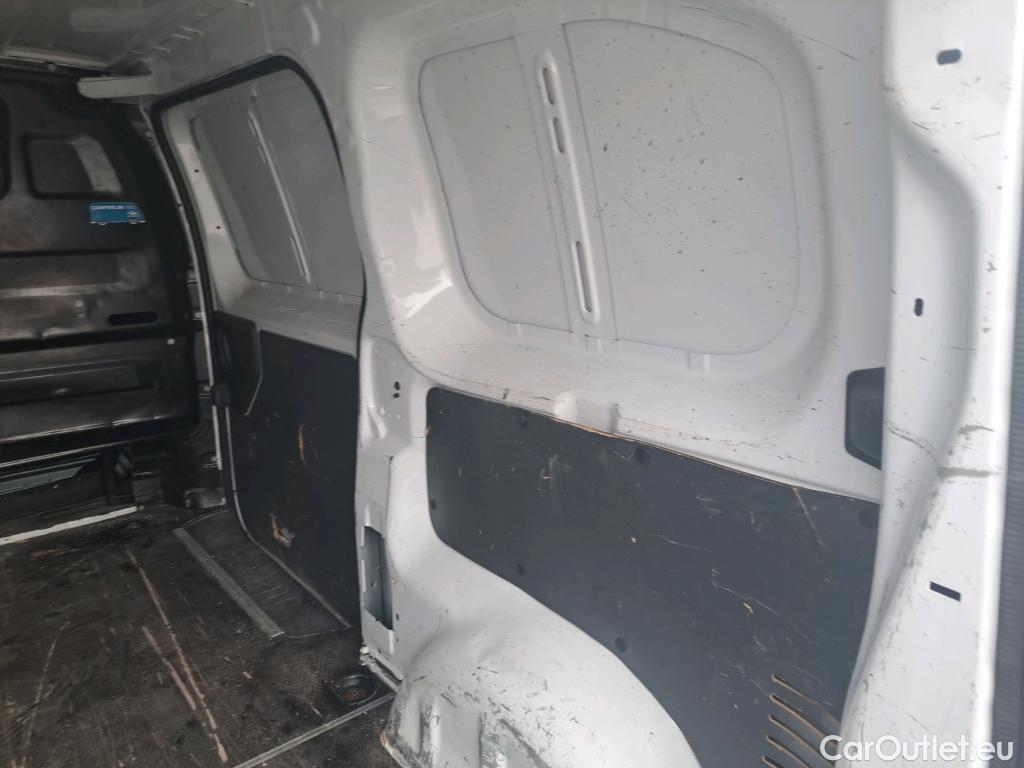  Peugeot  Expert  Furgón Pro Standard 1.5 HDi 100CV MT6 E6dT #4