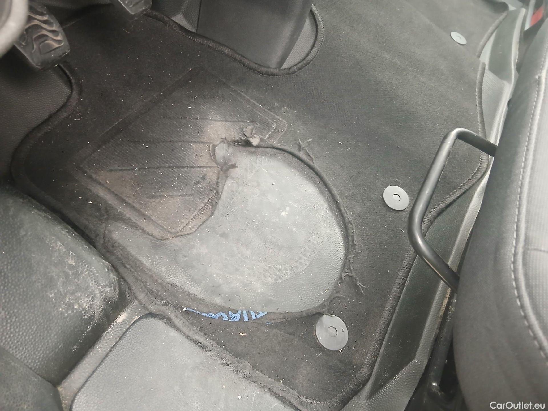  Ford  Transit FORD  Custom / 2012 / 4P / combi Mixto 2.0 TDCI 96kW 320 L1 Trend MHEV #13