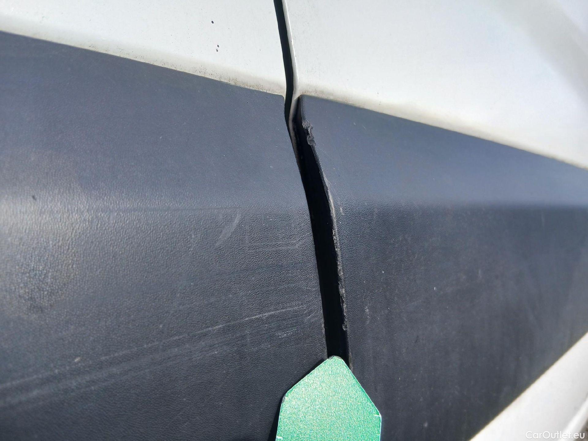  Opel  Combo OPEL  / 2018 / 4P / furgón derivado de turismo 1.5TD 75kW (100CV) Select XL H1 1000kg #44