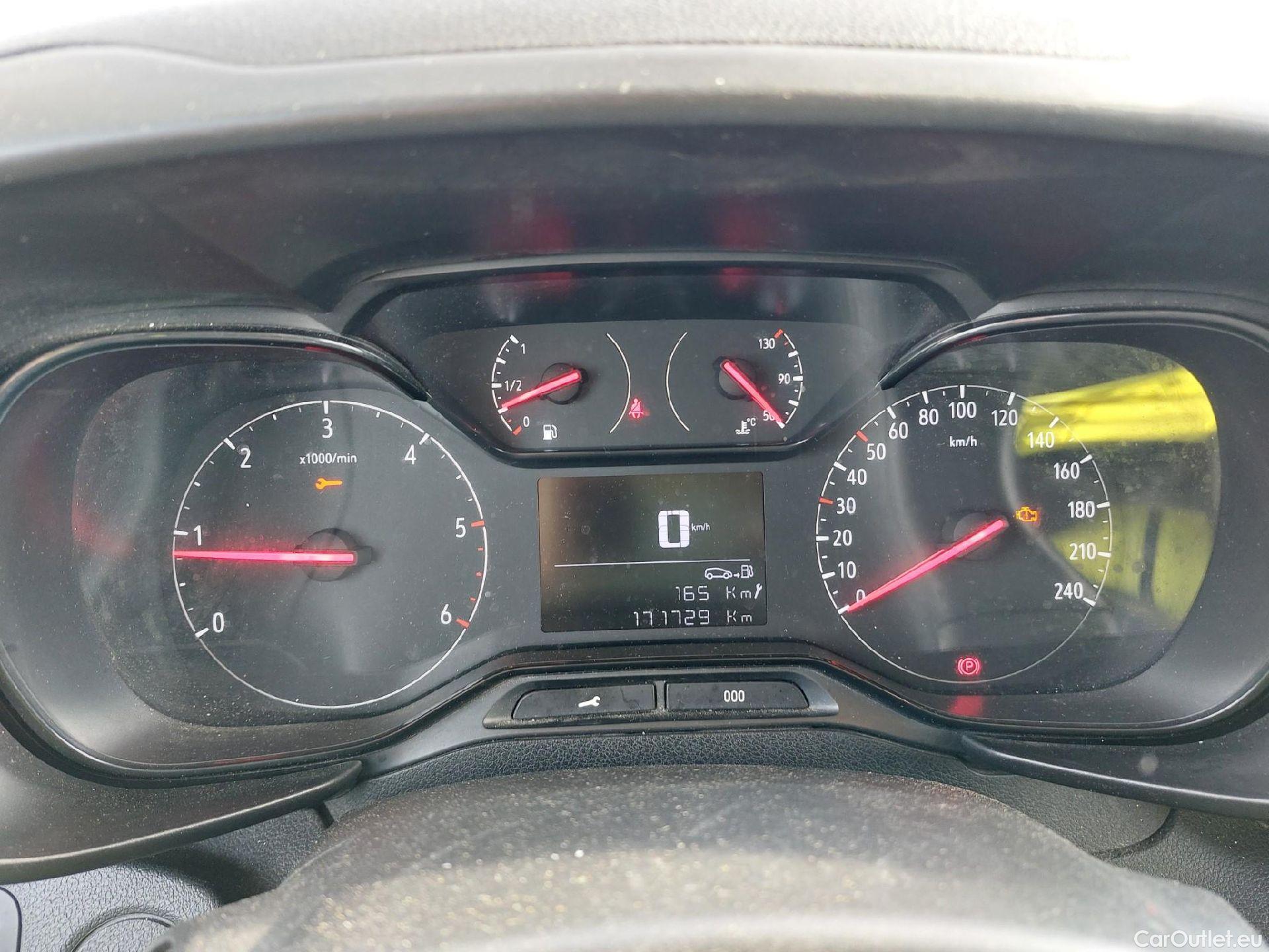  Opel  Combo OPEL  / 2018 / 4P / furgón derivado de turismo 1.6 TD S/S 74kW (100CV) Select L H1 650k #4