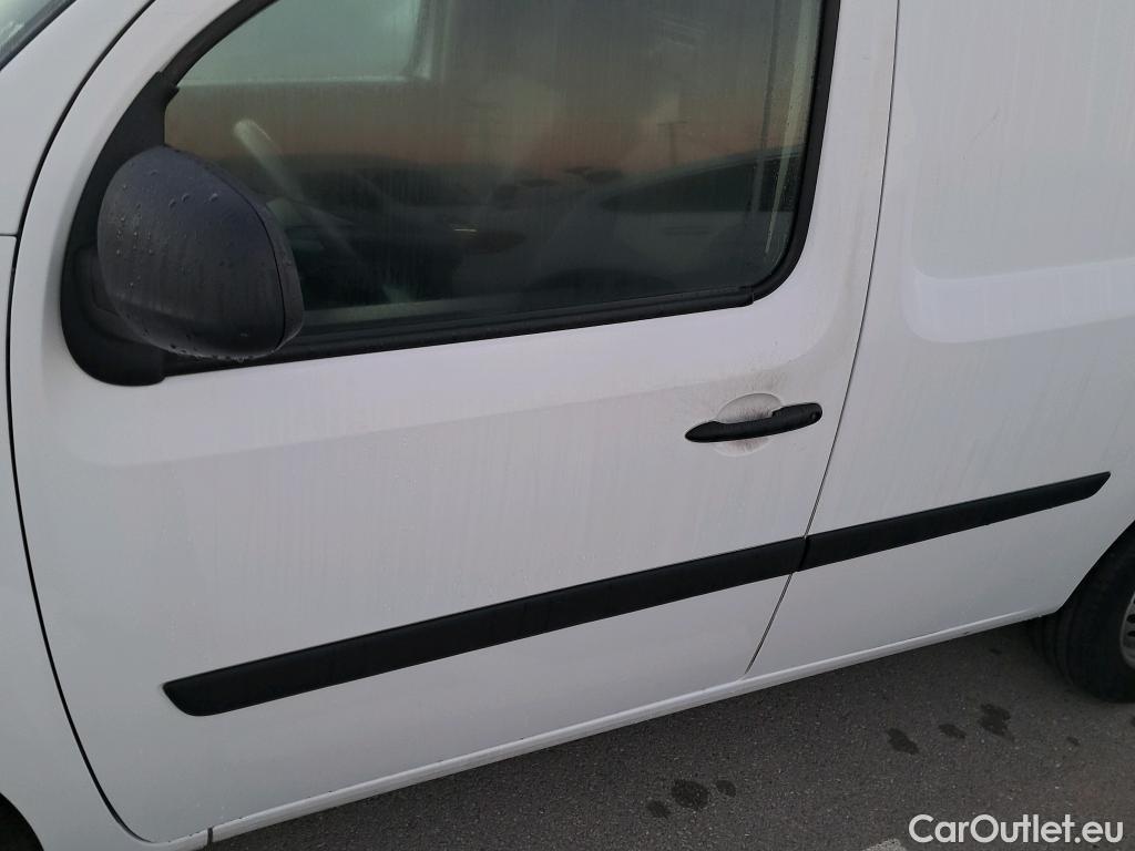  Renault  Kangoo RENAULT  Furgón/2013/3P/furgón derivado de turismo Profesional Blue dCi 70kW (95CV) #31