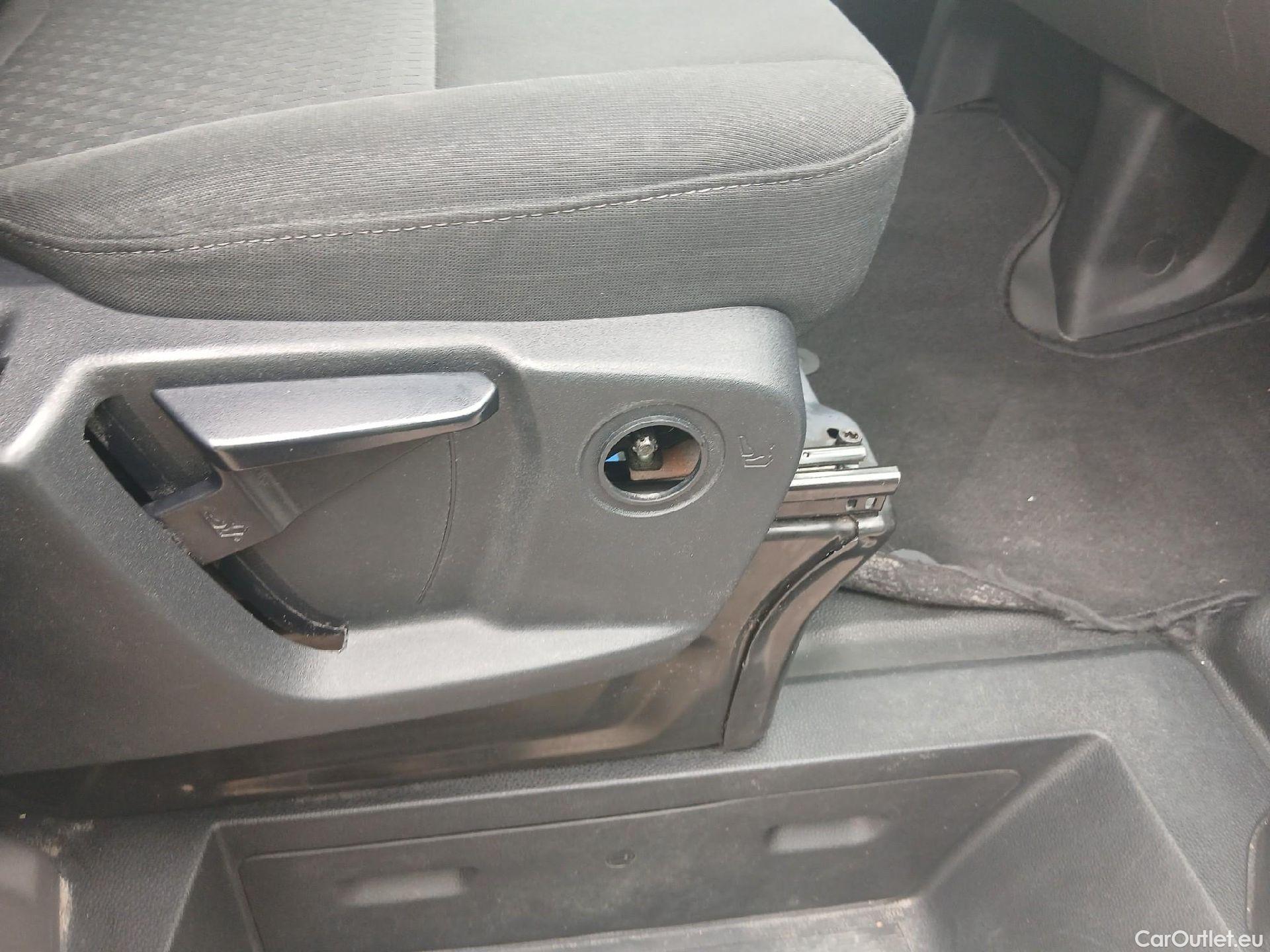  Ford  Transit FORD  Custom / 2012 / 4P / combi Mixto 2.0 TDCI 96kW 320 L1 Trend MHEV #52