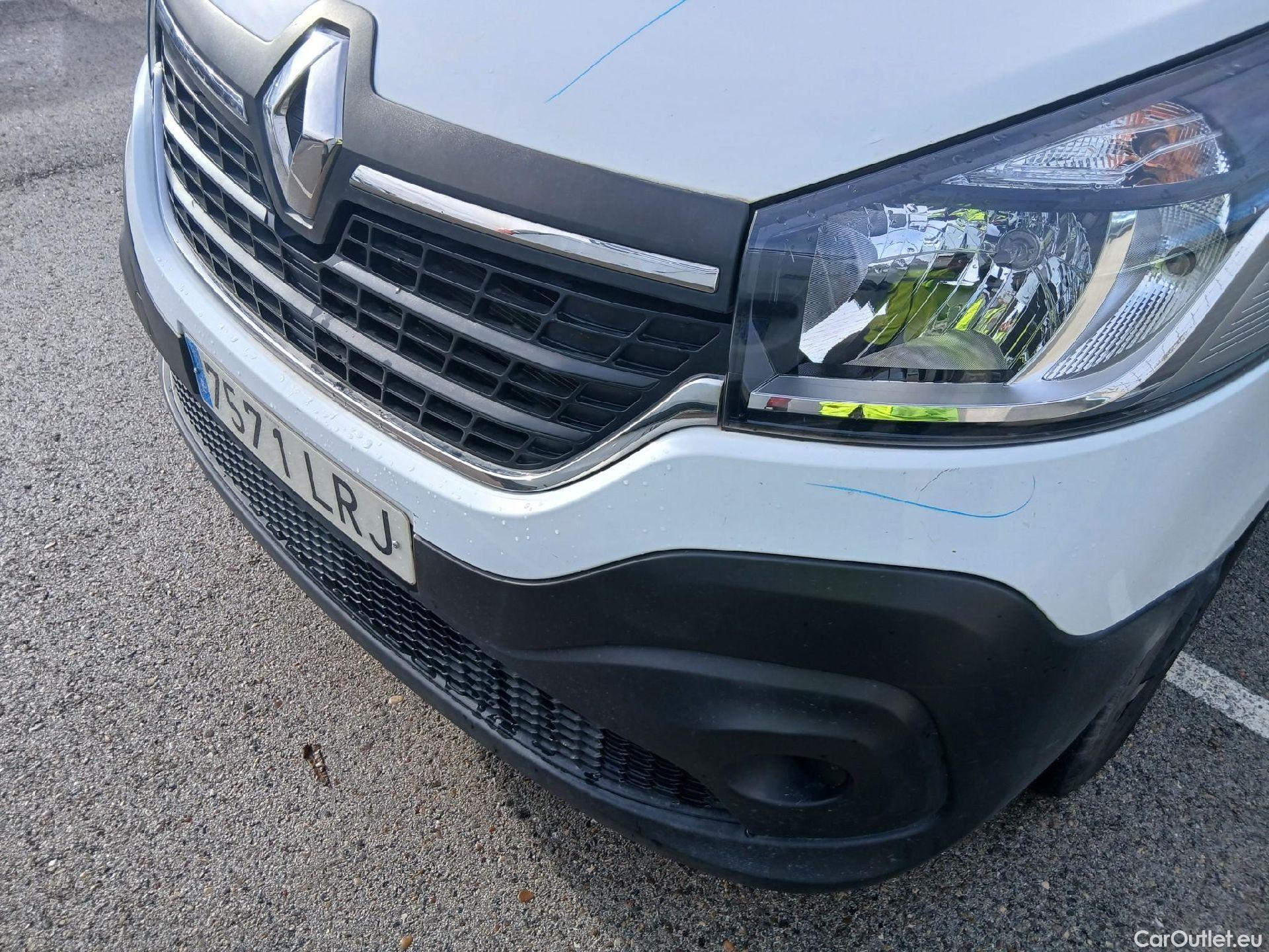  Renault  Trafic RENAULT  / 2019 / 4P / furgón Doble Cabina 27 L1 Energy BluedCi 88 kW #11