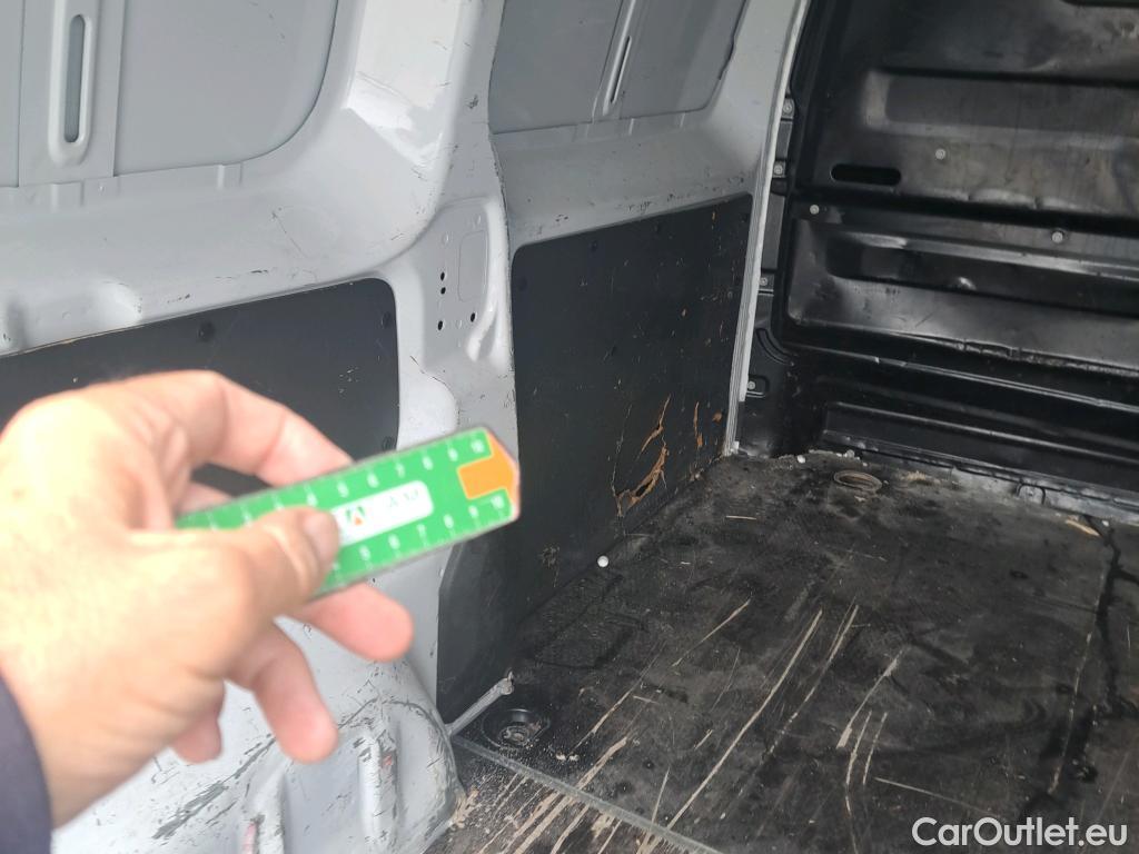  Peugeot  Expert  Furgón Pro Standard 1.5 HDi 100CV MT6 E6dT #20