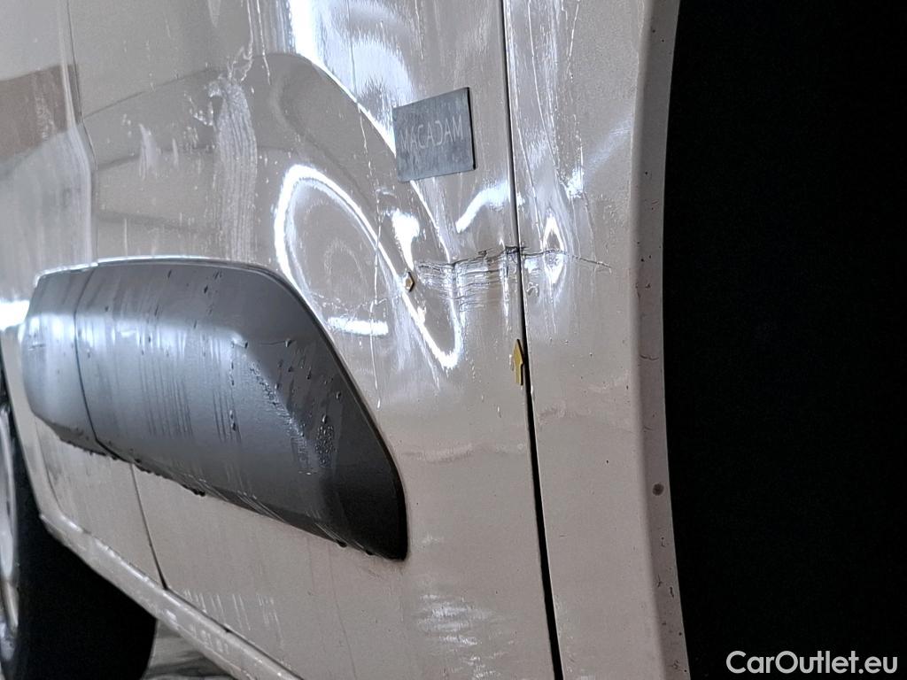  Citroen  Berlingo  Fourgon Driver XL 950 1.5 BlueHDi 100CV BVM5 E6dT #32