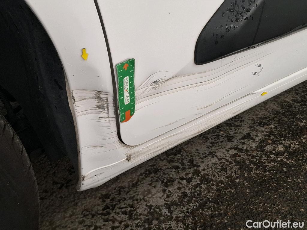  Citroen  Berlingo  Fourgon Club M 650 1.5 BlueHDi 75CV BVM5 E6dT #2