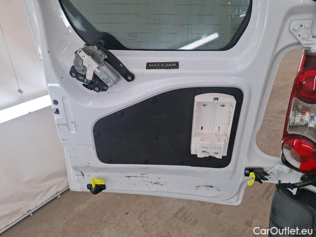  Citroen  Berlingo  Fourgon Club L1 (Court) 1.6 BlueHDi 100CV BVM5 E6 #44