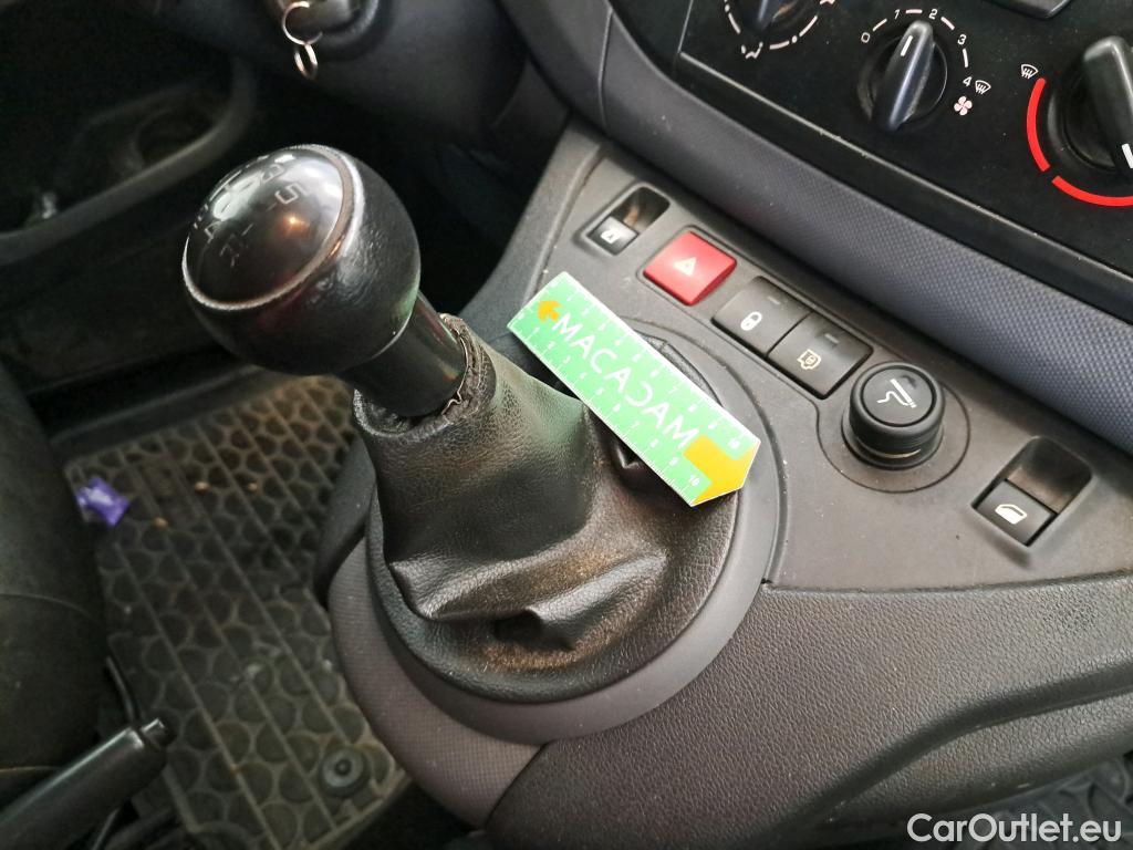  Citroen  Berlingo  Fourgon Confort L1 (Court) 1.6 BlueHDi 100CV BVM5 E6 #26