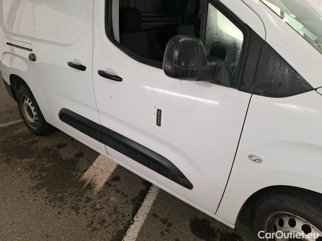  Citroen  Berlingo  Fourgon Club XL 950 1.5 BlueHDi 100CV BVM5 E6dT #24