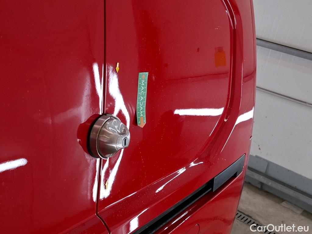  Citroen  Berlingo  Fourgon Driver M 650 1.5 BlueHDi 130CV BVA8 E6dT #2