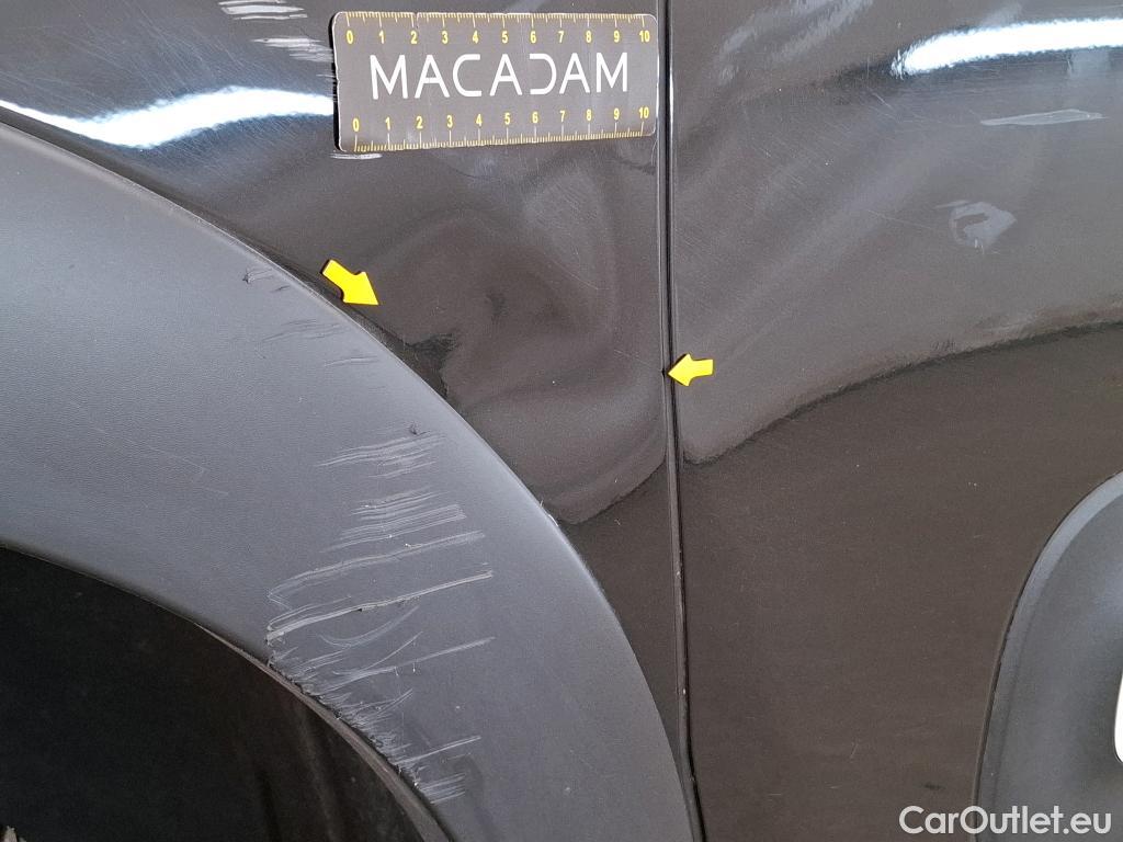  Citroen  C3  Société Feel Nav 1.2 PureTech 80CV BVM5 E6 #2