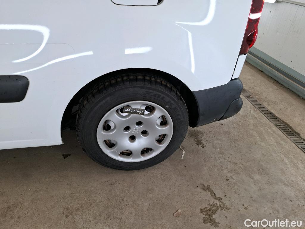  Citroen  Berlingo  Fourgon Club L1 (Court) 1.6 BlueHDi 100CV BVM6 E6 #35