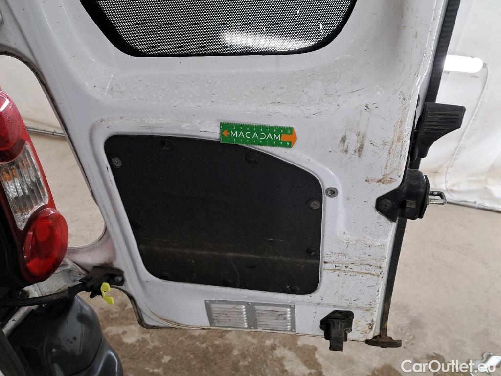  Citroen  Berlingo  Fourgon Confort L1 (Court) 1.6 BlueHDi 100CV BVM5 E6 #24