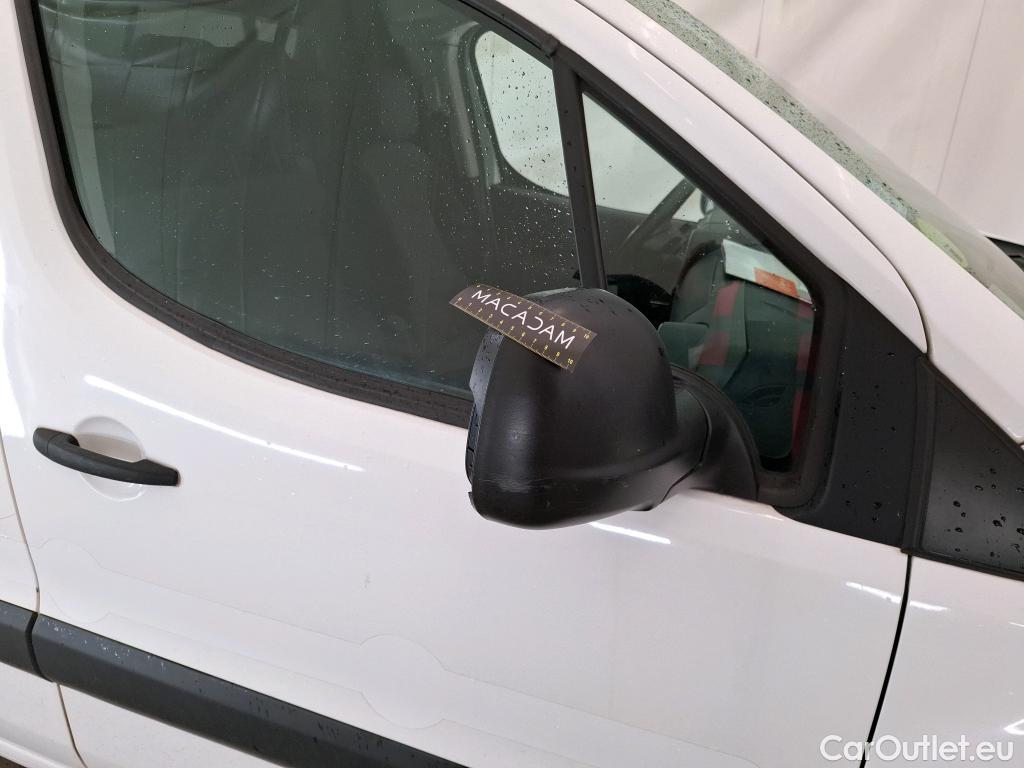  Citroen  Berlingo  Fourgon Club L1 (Court) 1.6 BlueHDi 100CV BVM6 E6 #13