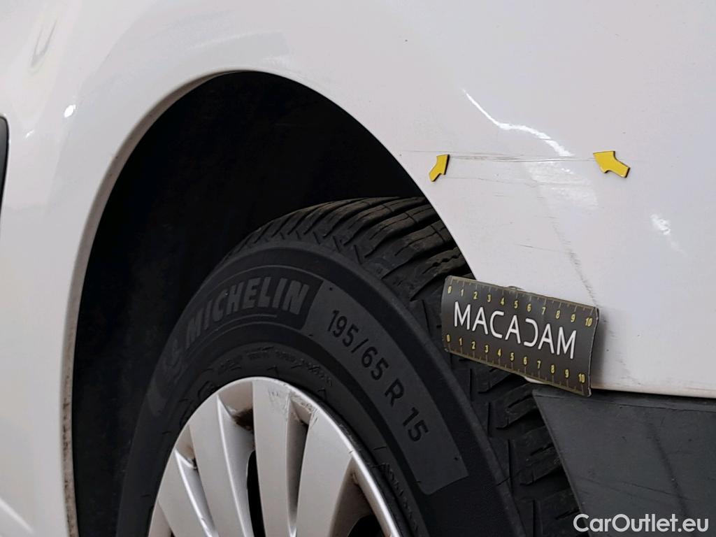  Citroen  Berlingo  Fourgon Business L1 (Court) 1.6 100CV BVM5 E6 #3