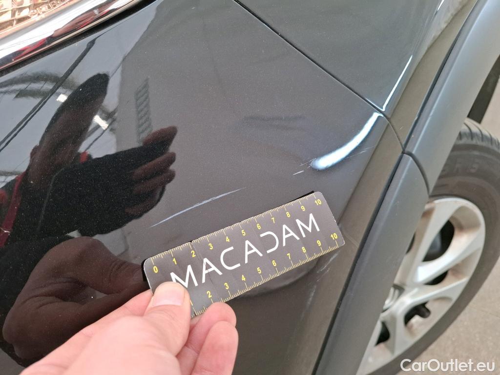  Citroen  C3  Société Feel Nav 1.2 PureTech 80CV BVM5 E6 #10