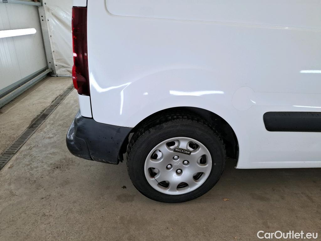  Citroen  Berlingo  Fourgon Club L1 (Court) 1.6 BlueHDi 100CV BVM6 E6 #41